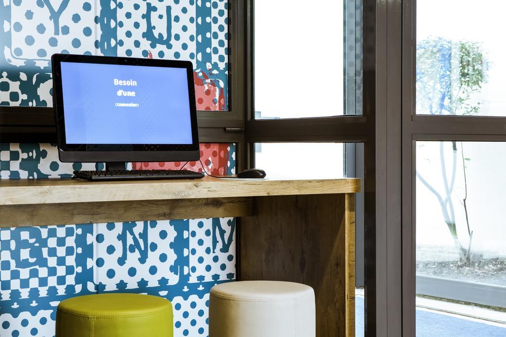 Ibis Budget Grigny Centre Eksteriør bilde