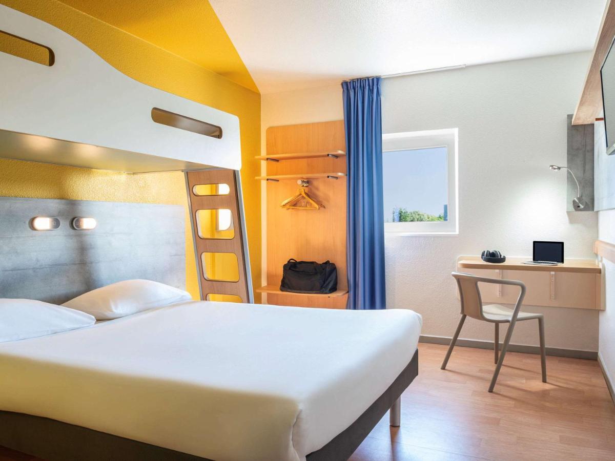Ibis Budget Grigny Centre Eksteriør bilde